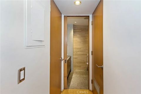 Tiny photo for 7250 Franklin Avenue #506, Los Angeles, CA 90046 (MLS # CV25268521)