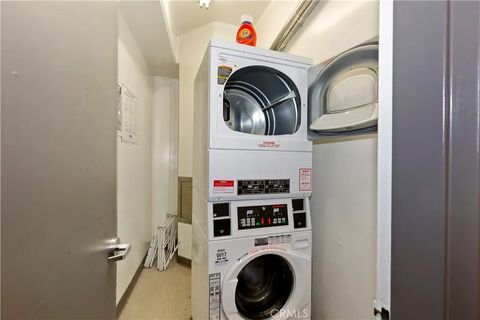 Tiny photo for 7250 Franklin Avenue #506, Los Angeles, CA 90046 (MLS # CV25268521)