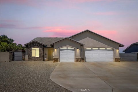 Photo of 6694 Paw Paw AVE, Hesperia, CA 92345 (MLS # IG26137540)
