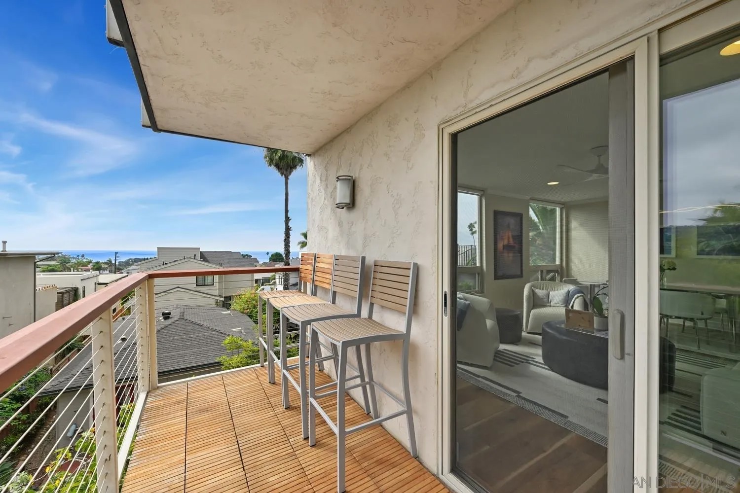 935 Genter St 306
