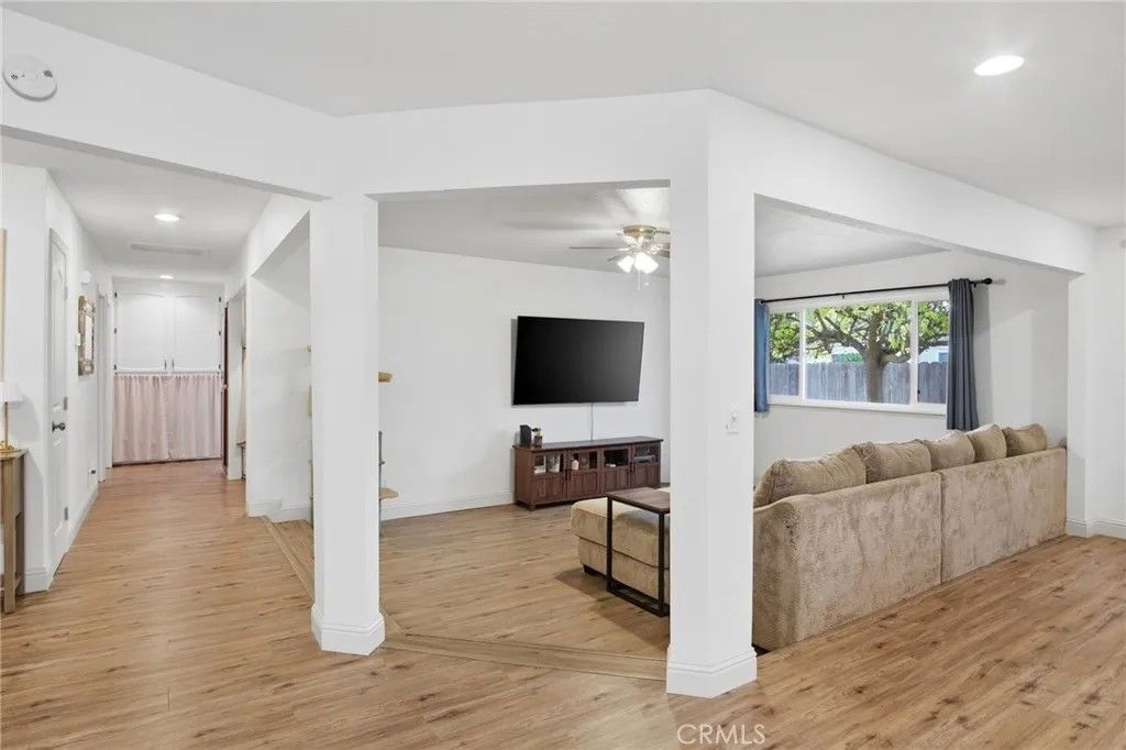 Photo of 3161 Kingsland Ave, Merced, CA 95340 (MLS # MC25282211)