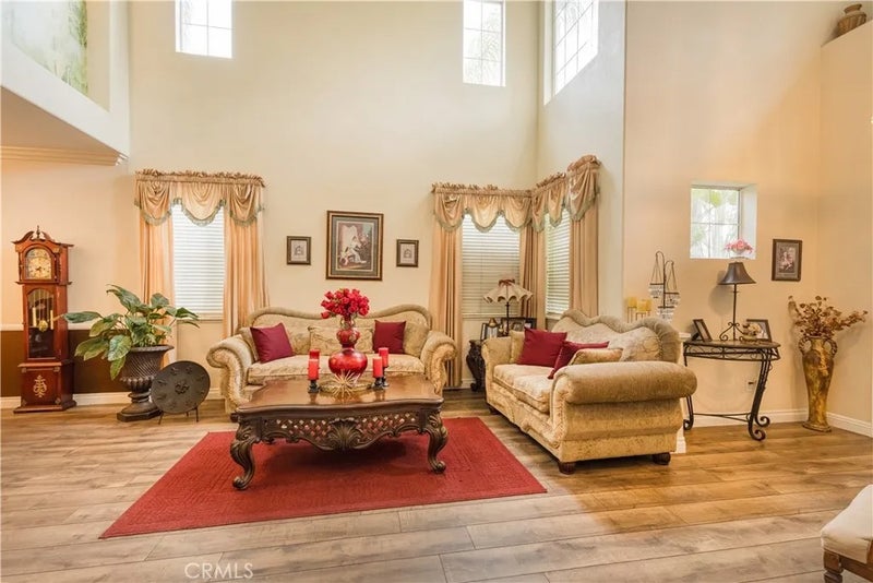 970 Riverview Circle