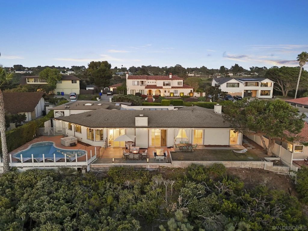 Photo of 8390 Prestwick Dr, La Jolla, CA 92037 (MLS # 250037283)