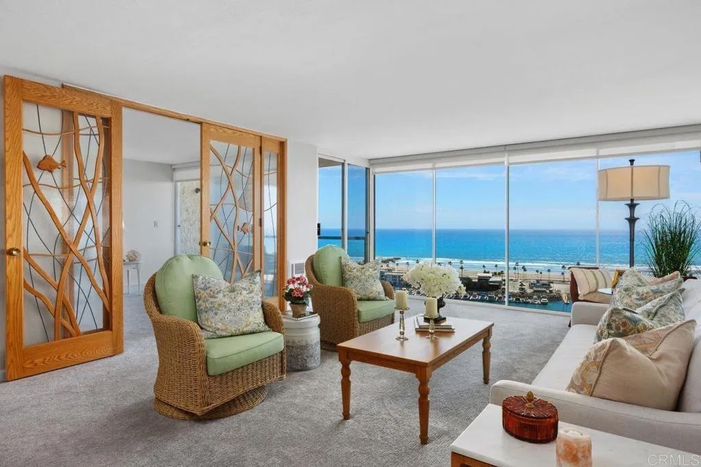 1200 Harbor Drive North 16B