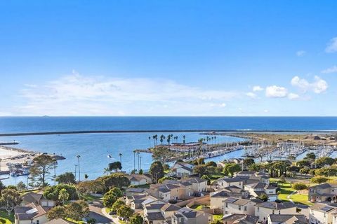 Tiny photo for 1200 Harbor Drive #16B, Oceanside, CA 92054 (MLS # NDP2511048)