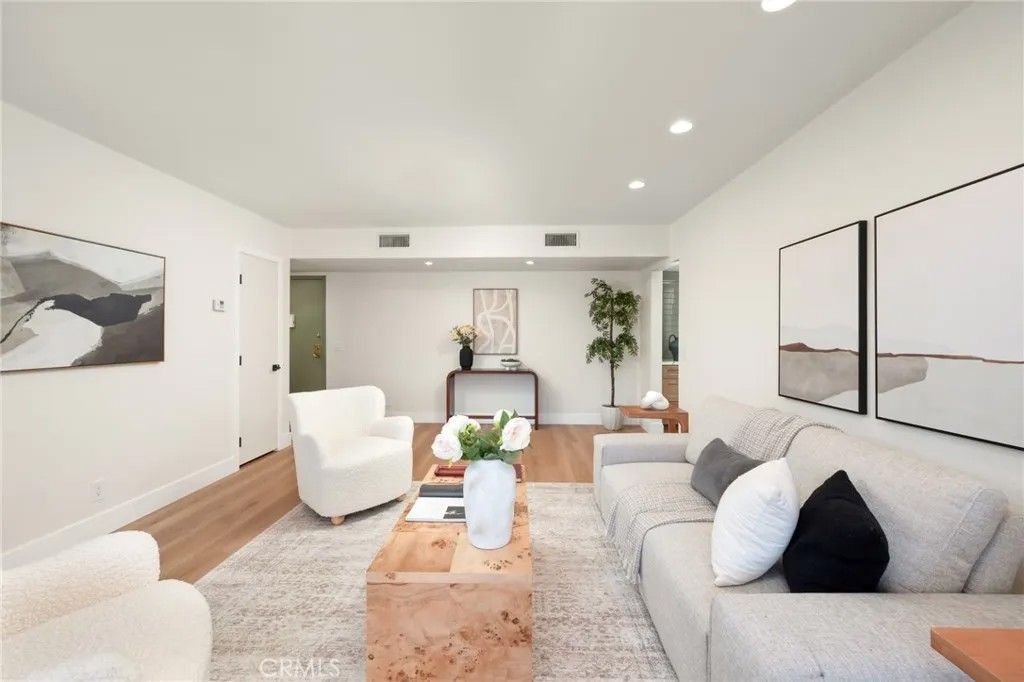 Photo of 1010 Palm Avenue #207, West Hollywood, CA 90069 (MLS # WS26004440)
