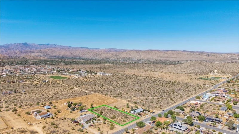 8776 Warren Vista