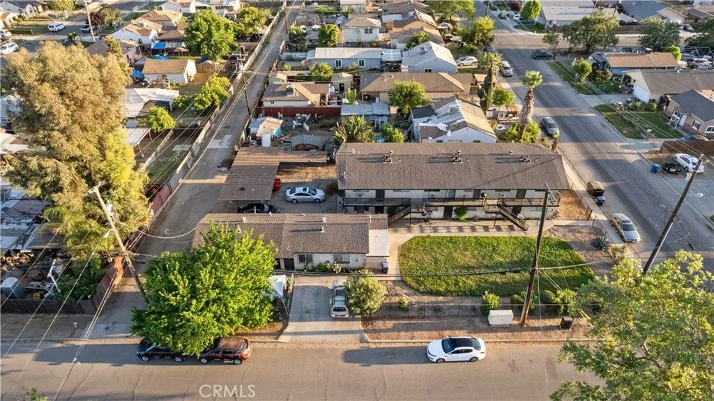 Photo of 3940 E Burns Ave, Fresno, CA 93725 (MLS # FR26090586)