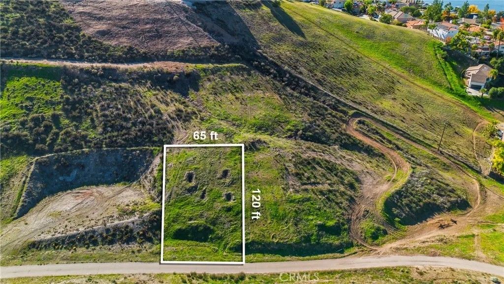 Photo of 9 Cross Hill Dr, Menifee, CA 92587 (MLS # SW25274172)