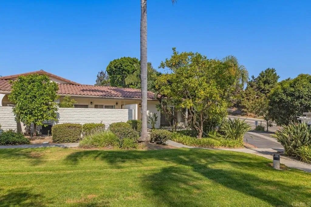 Photo of 7019 Estrella De Mar Road, Carlsbad, CA 92009 (MLS # NDP2506696)