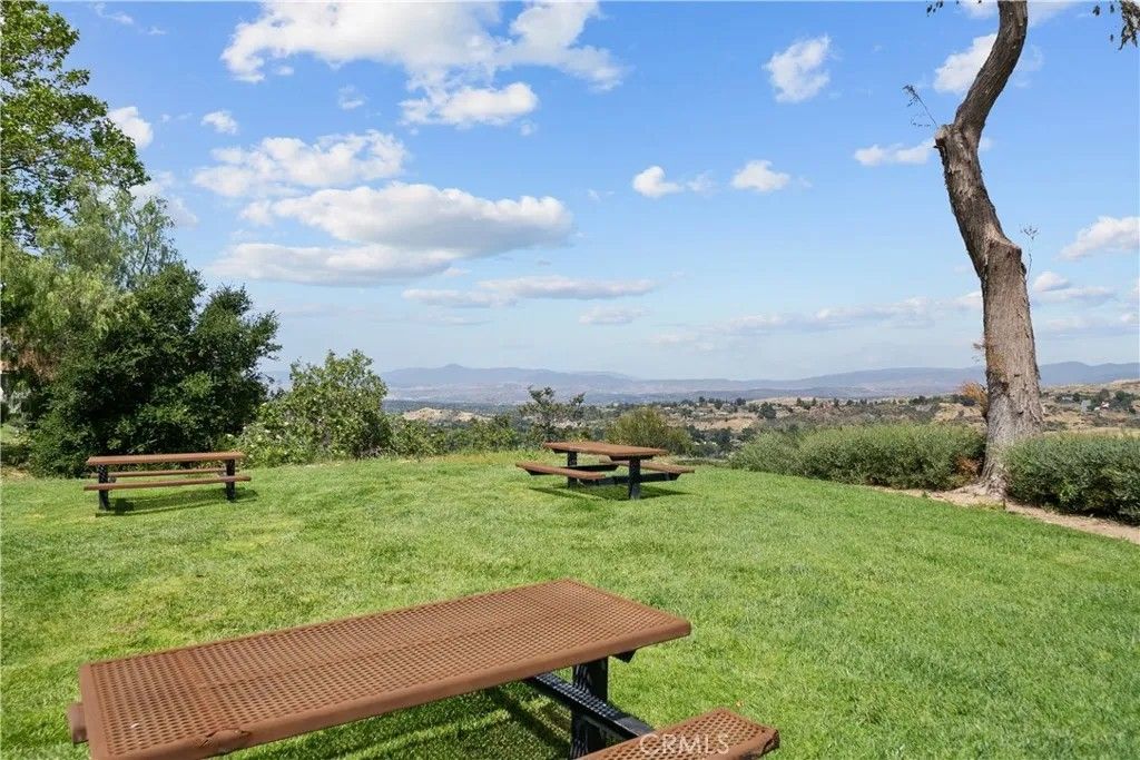 Photo of 24465 Valle Del Oro #101, Newhall, CA 91321 (MLS # SR26084837)