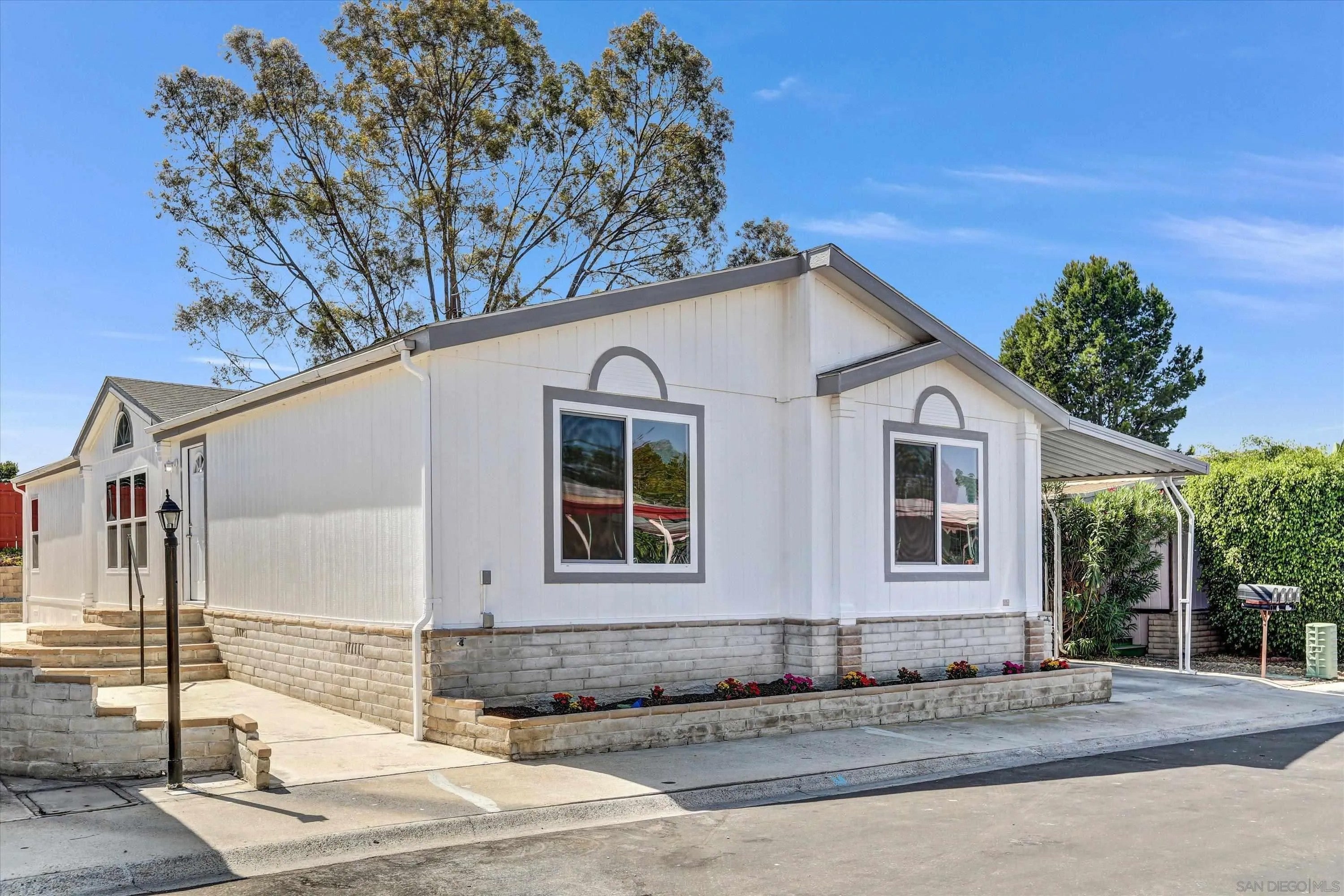 3340 Del Sol Blvd #34