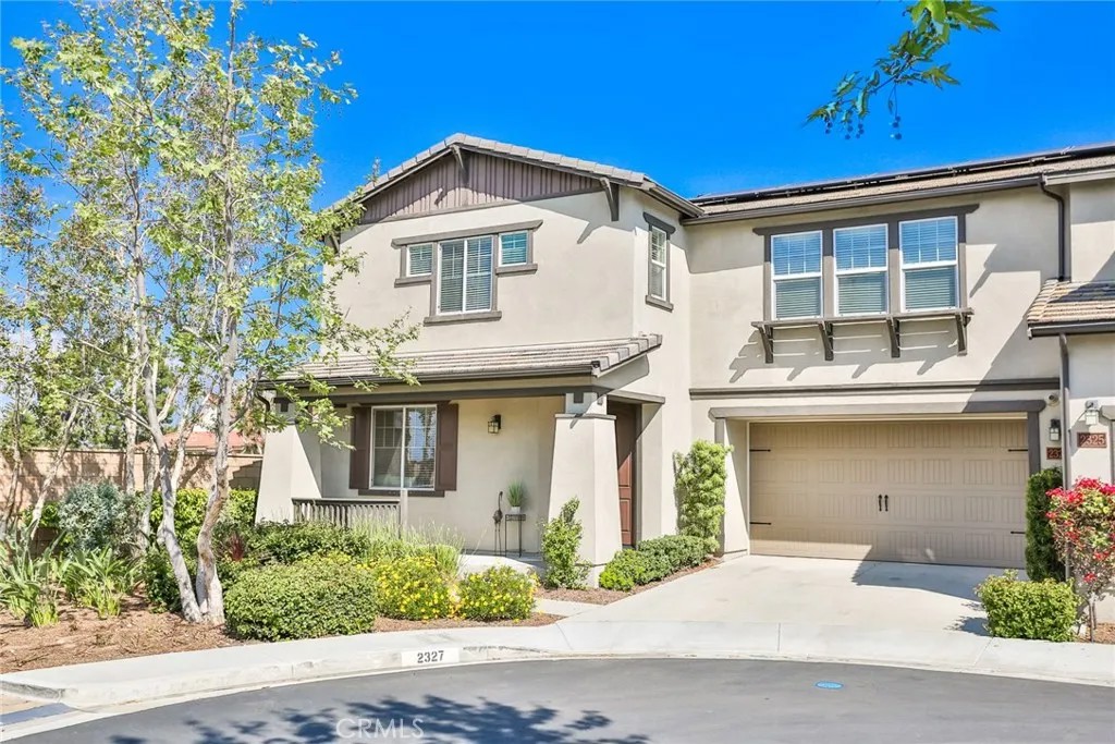 2327 Navigation Circle