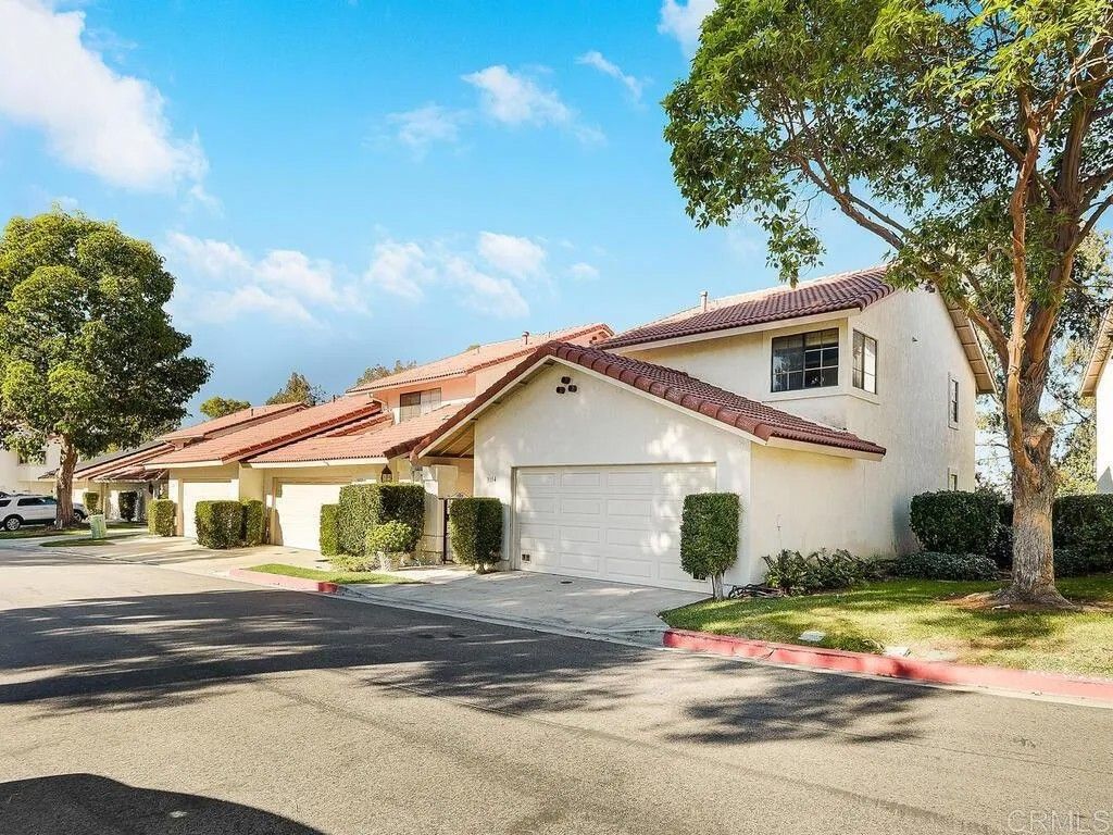 Photo of 3114 Avenida Christina, Carlsbad, CA 92009 (MLS # NDP2510996)