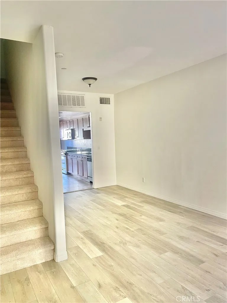 17168 Newhope 222