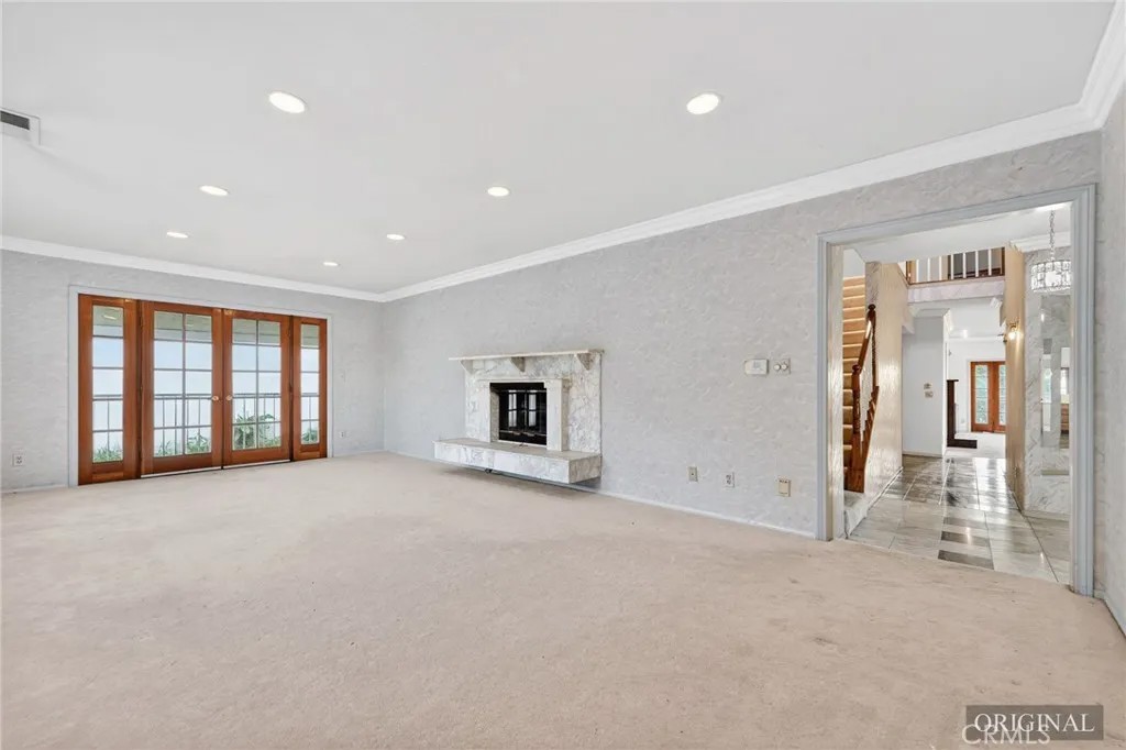 9440 Wentworth