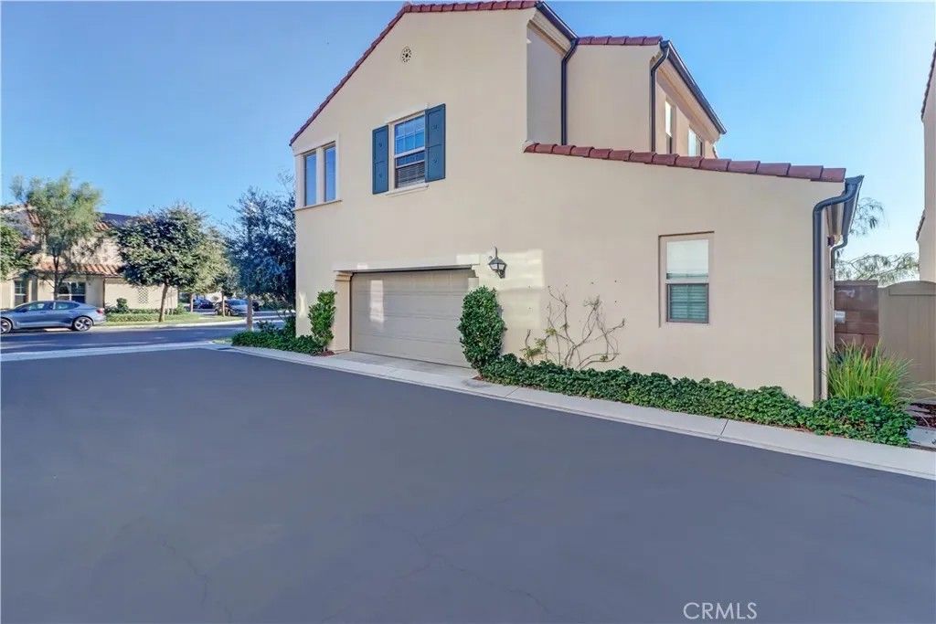 Photo of 158 Falcon Rdg, Irvine, CA 92618 (MLS # PW25274108)