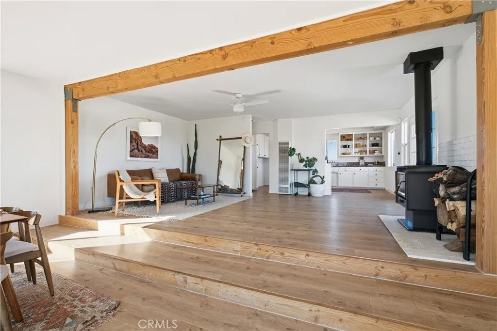 62625 La Brisa Drive