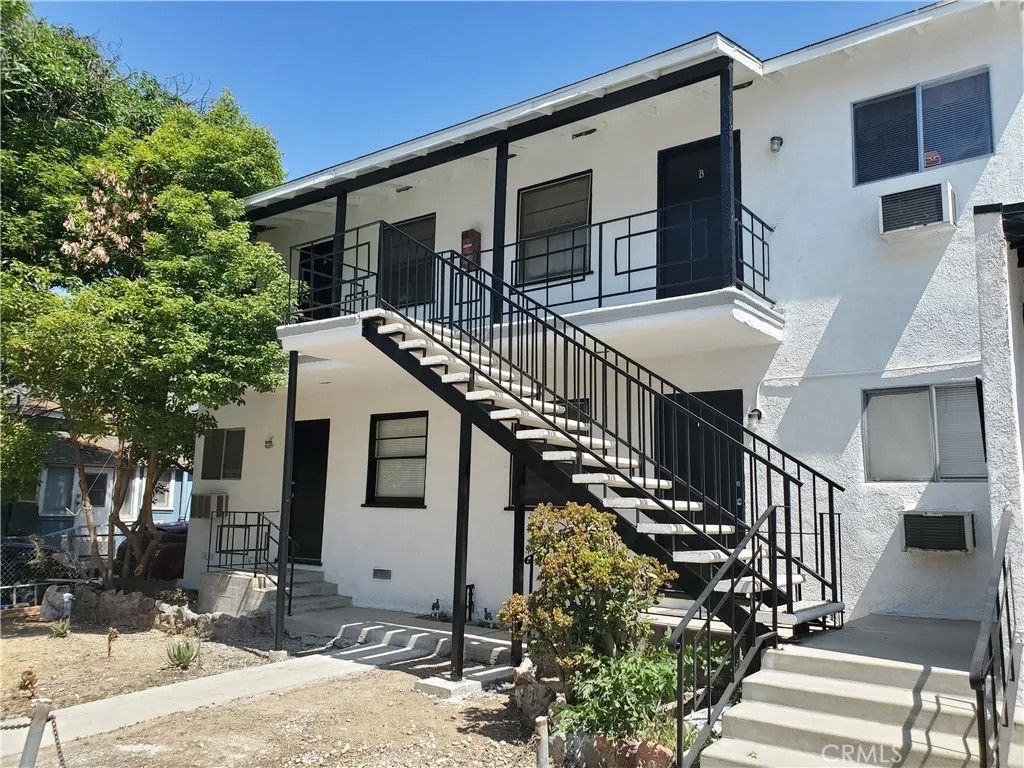 Photo of 6340 Newlin Avenue, Whittier, CA 90601 (MLS # WS26019973)