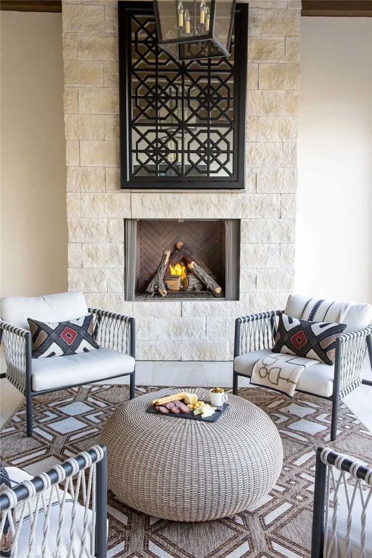 7 Pinnacle Heights Court