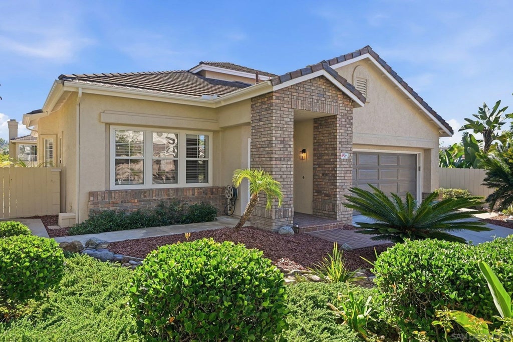 Photo of 3106 Corte Nina, Carlsbad, CA 92009 (MLS # 260025869)