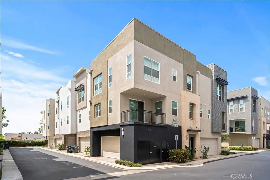 Photo of 2278 Synergy Ave, Irvine, CA 92614 (MLS # OC26092685)