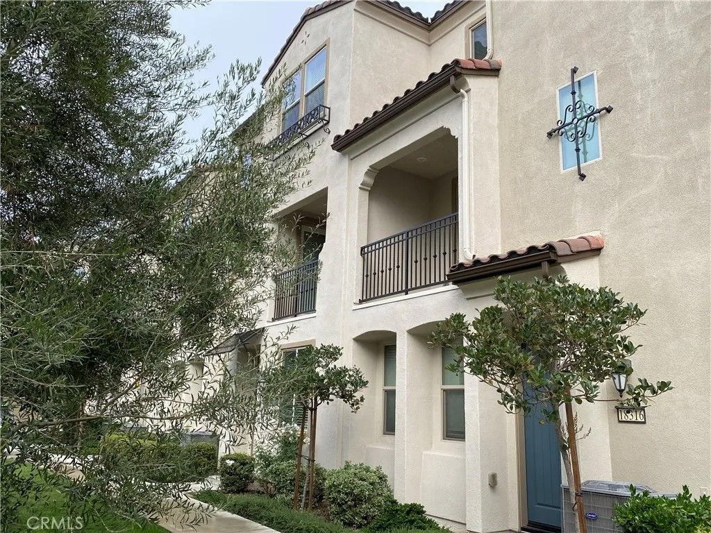 Photo of 18316 Maidenhair Way, Yorba Linda, CA 92886 (MLS # TR25280319)