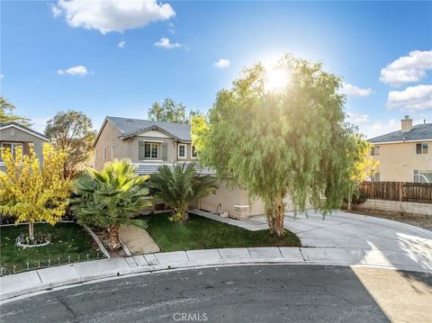 Tiny photo for 13802 Goldfinch Court, Victorville, CA 92394 (MLS # HD25274191)