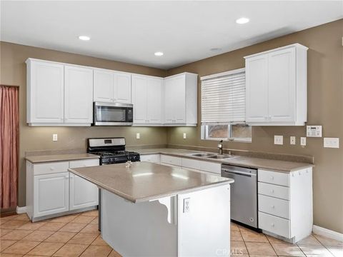 Tiny photo for 13802 Goldfinch Court, Victorville, CA 92394 (MLS # HD25274191)