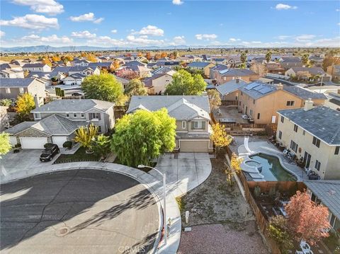 Tiny photo for 13802 Goldfinch Court, Victorville, CA 92394 (MLS # HD25274191)