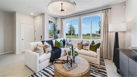 Tiny photo for 2571 Cloudview Privado, Ontario, CA 91761 (MLS # SW25238240)