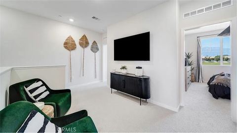 Tiny photo for 2571 Cloudview Privado, Ontario, CA 91761 (MLS # SW25238240)