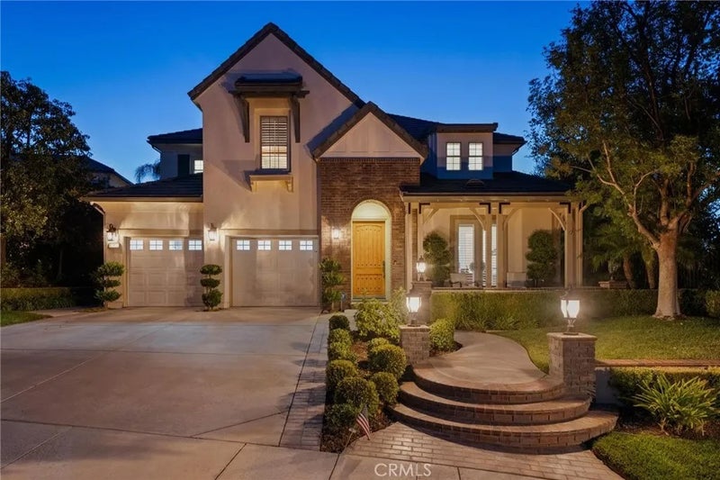 26855 Pine Cliff Place