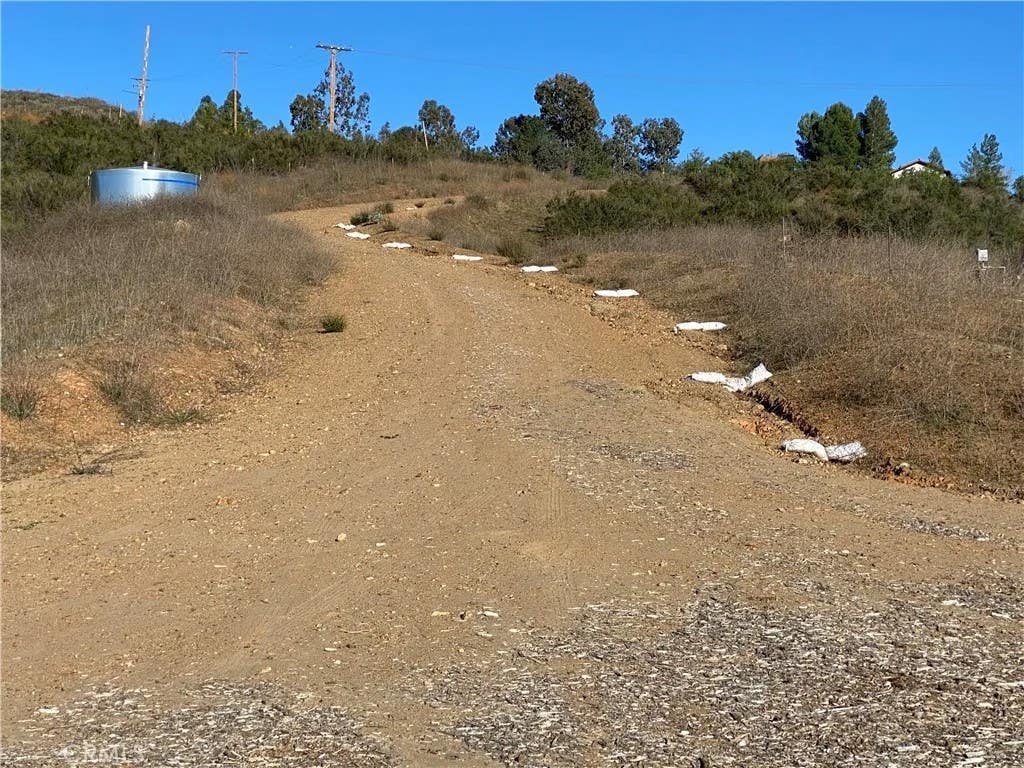 Photo of 33947 Black Mountain, Temecula, CA 92592 (MLS # SW26164495)