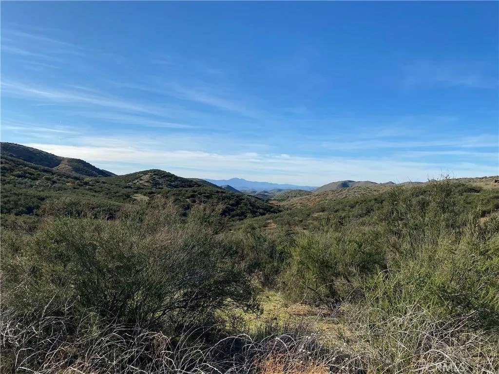 Photo of 33947 Black Mountain, Temecula, CA 92592 (MLS # SW26164495)