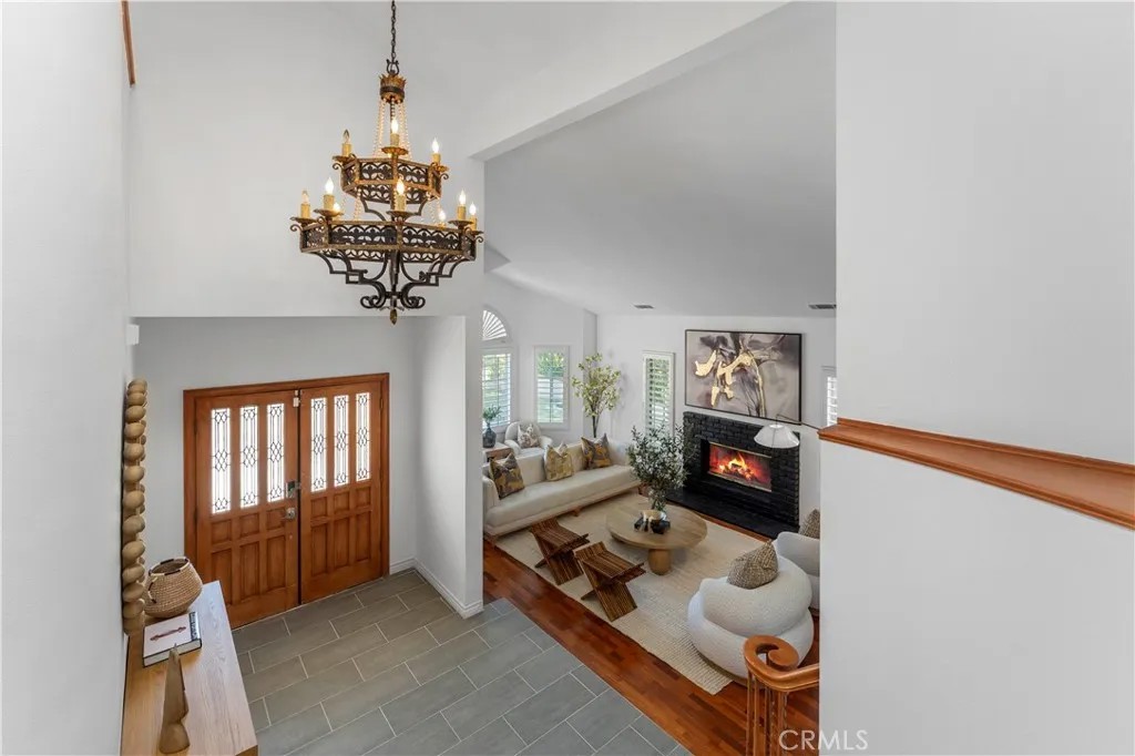 1011 Rodeo Road