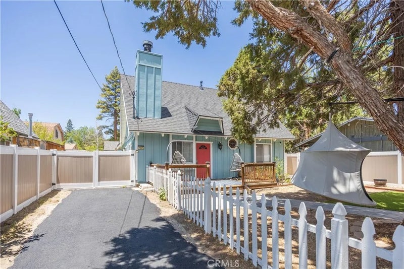 1037 Sequoia Drive