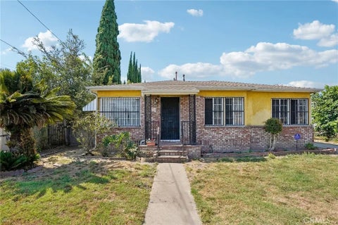 Photo of 214 E Tichenor ST, Compton, CA 90220 (MLS # AR26177112)