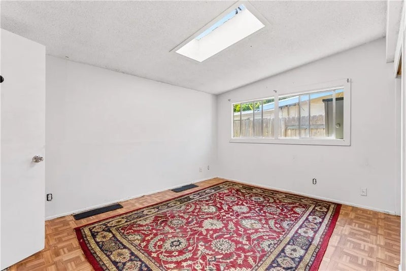 17408 Walnut