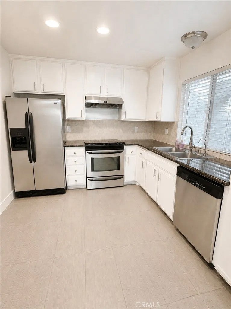 16207 Sierra Ridge