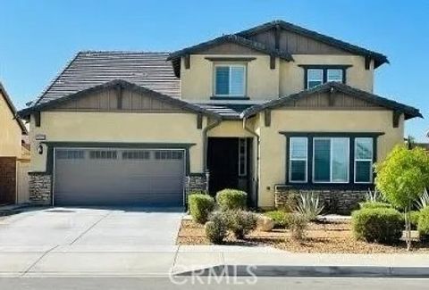 Photo of 11933 Beckham Pl, Victorville, CA 92392 (MLS # DW26082886)