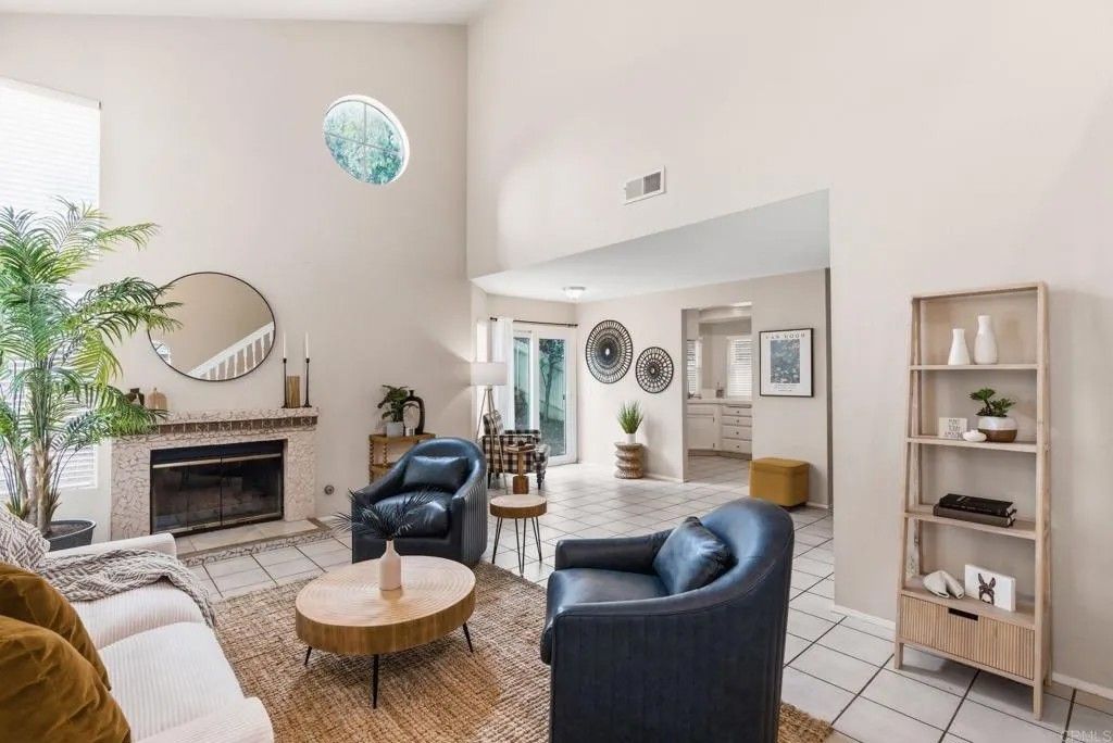 Photo of 609 Mustang Glen, Escondido, CA 92027 (MLS # PTP2601357)