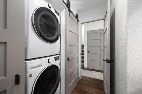 Tiny photo for 13947 Midland Rd, Poway, CA 92064 (MLS # 250043184)