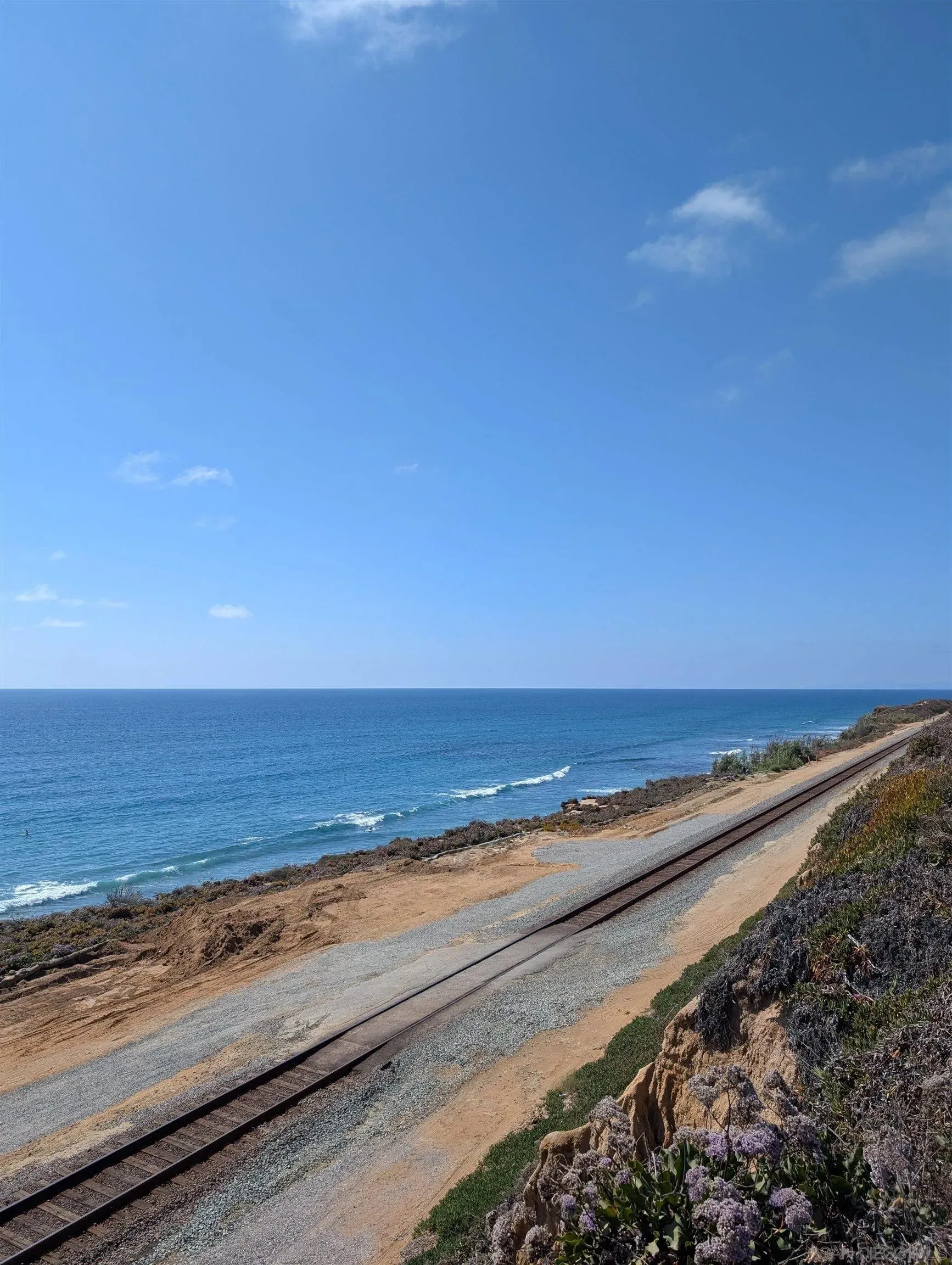 Del Mar, California 92014, United States, 2 Bedrooms Bedrooms, ,1 BathroomBathrooms,Residential,Active,188294