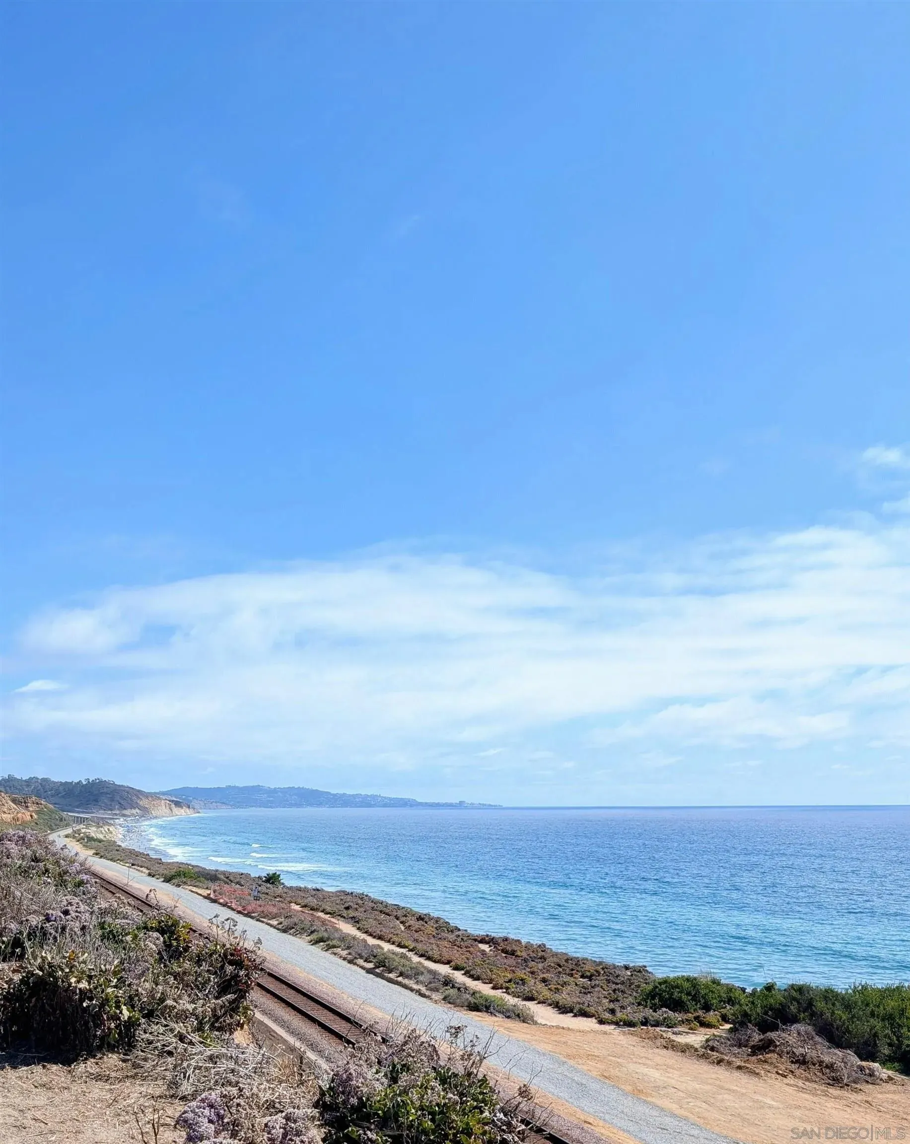 Del Mar, California 92014, United States, 2 Bedrooms Bedrooms, ,1 BathroomBathrooms,Residential,Active,188294