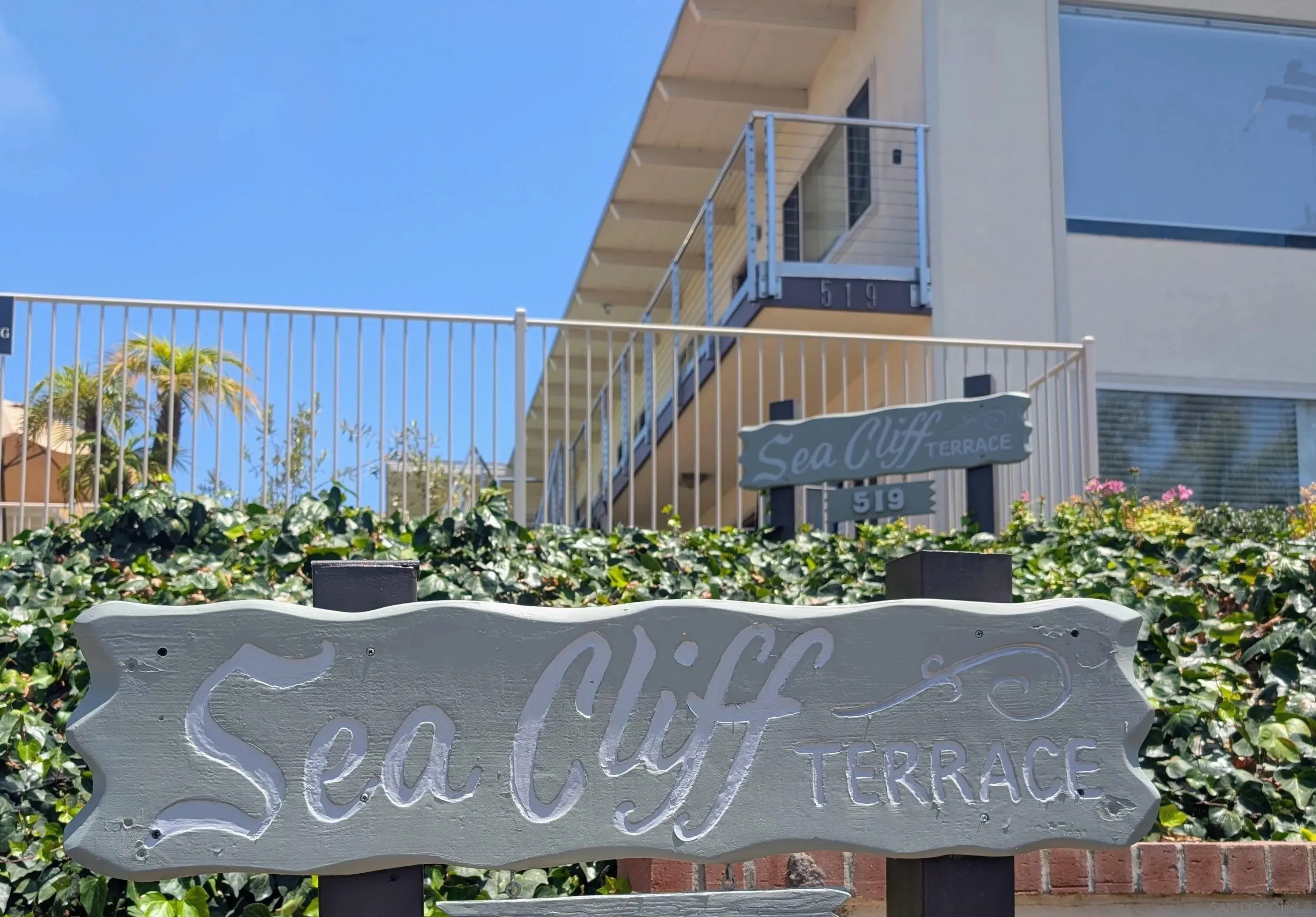 Del Mar, California 92014, United States, 2 Bedrooms Bedrooms, ,1 BathroomBathrooms,Residential,Active,188294