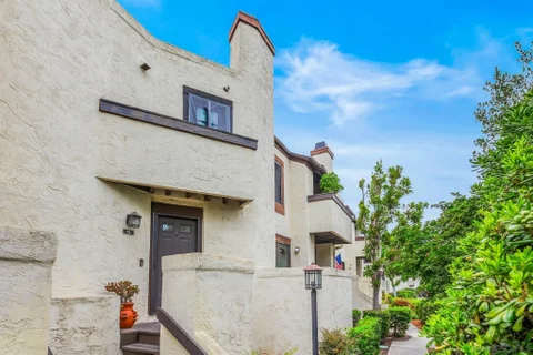 2258 Caminito Pescado Unit 13, San Diego, CA 92107 - #: 260013747