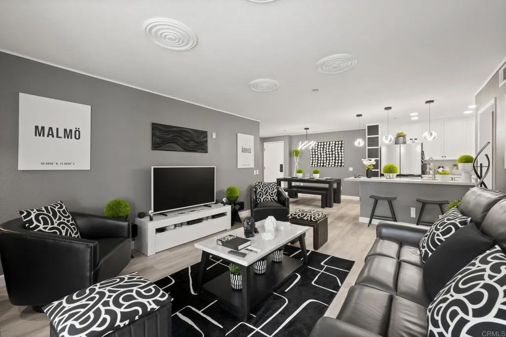 850 State Street 220