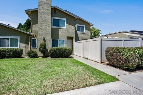 Photo of 13358 Birch Tree LN, Poway, CA 92064 (MLS # 260012605)
