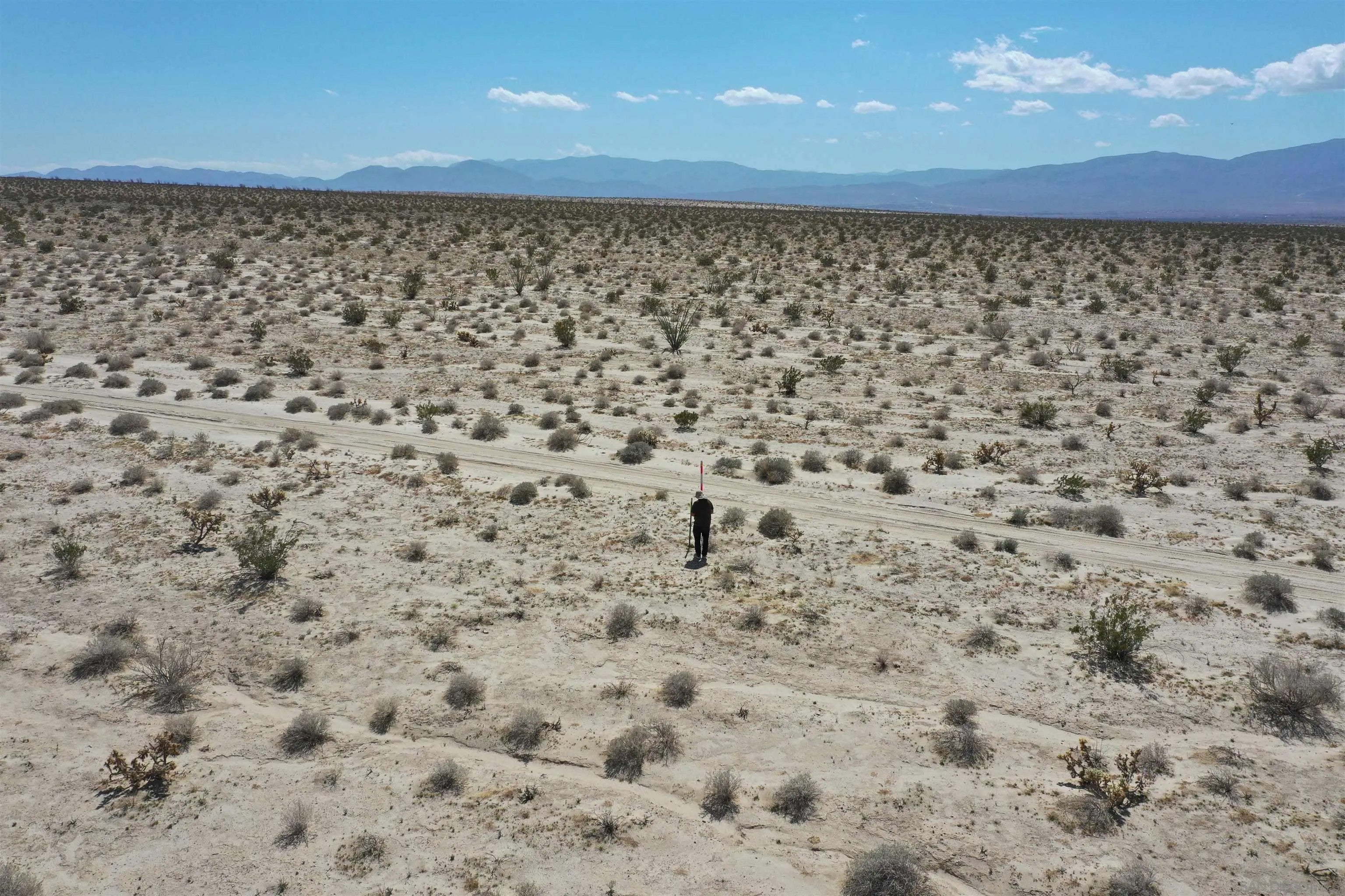 Borrego Salton Seaway 40